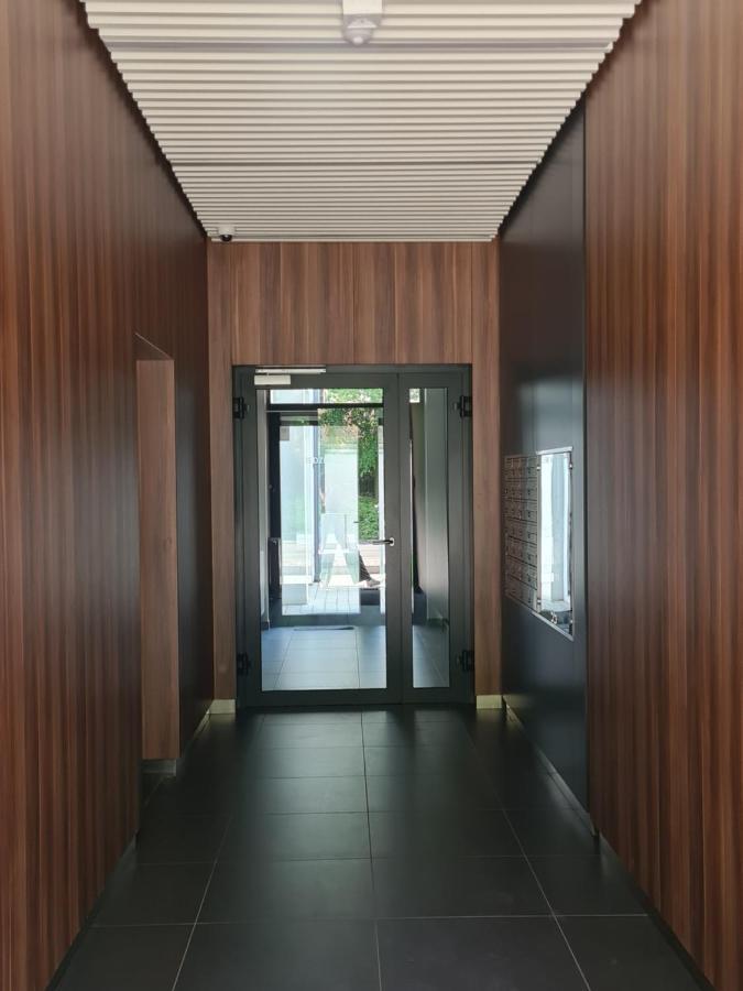 Mostowa 23 Bruno Apartment, Self Check-In 24H, Free Parking, Air-Conditioning Poznan Exterior photo