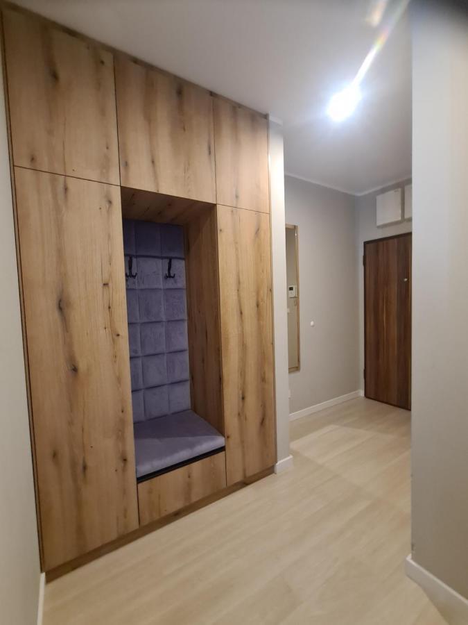 Mostowa 23 Bruno Apartment, Self Check-In 24H, Free Parking, Air-Conditioning Poznan Exterior photo